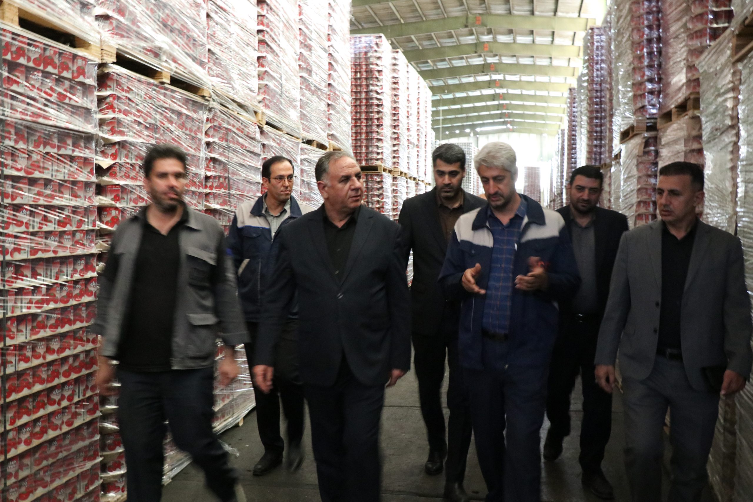 بازدید مدیرعامل شرکت توسعه صنایع بهشهر از شرکت بسته‌بندی ایران؛ تأکید بر افزایش تولید و تأمین پایدار مواد اولیه